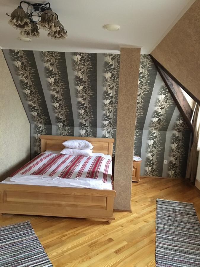 Hotel Svitlytsia Tyachiv 外观 照片